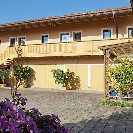 Appartement Werner Hauptenbuchner Bad Fussing Ruang foto